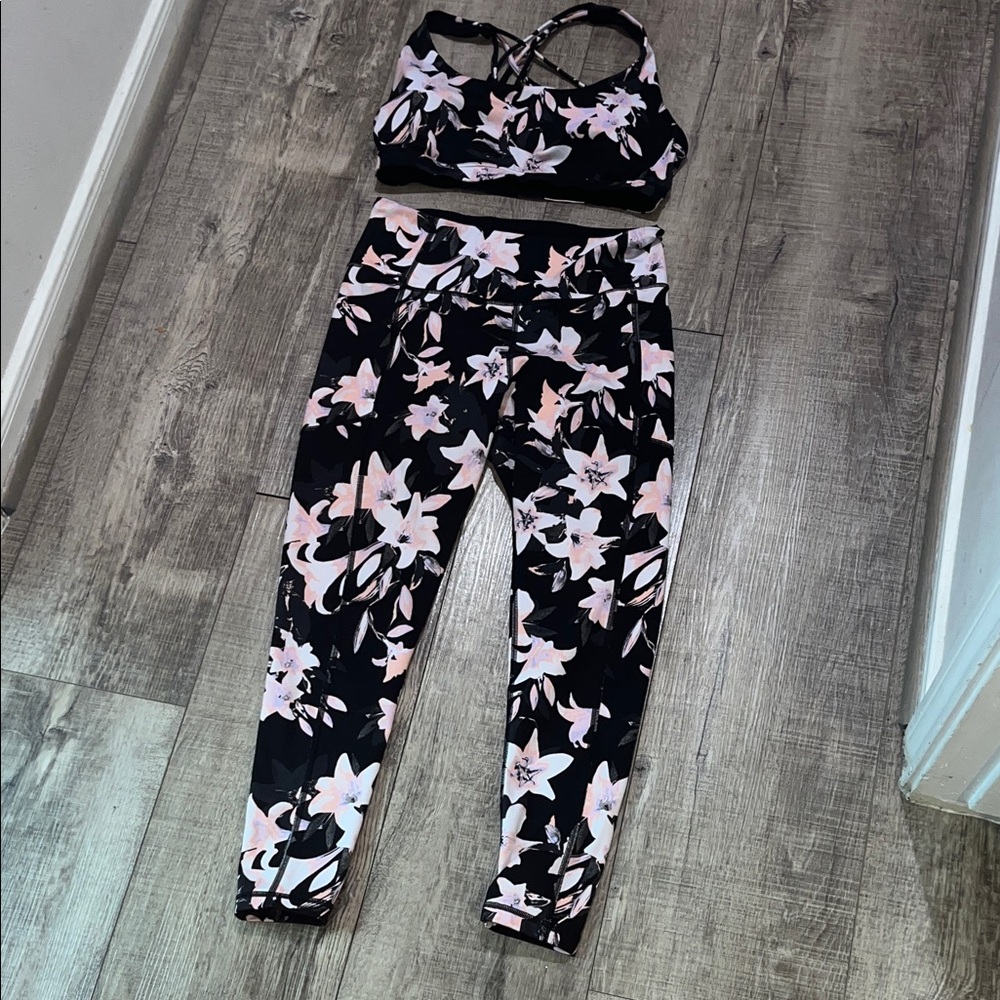Victoria's Secret Black Floral High-Waist Leggings & Sports Bra Set